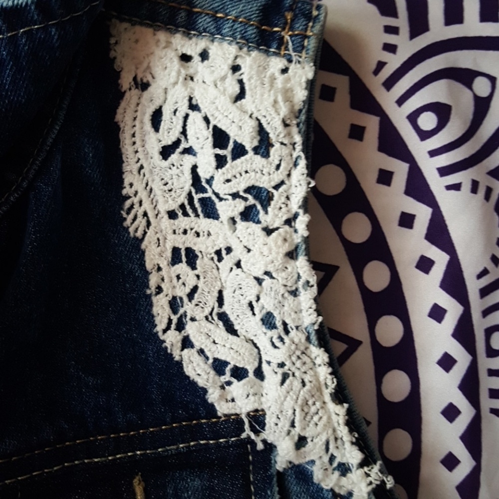 Jean Vest - Picture 4 of 5